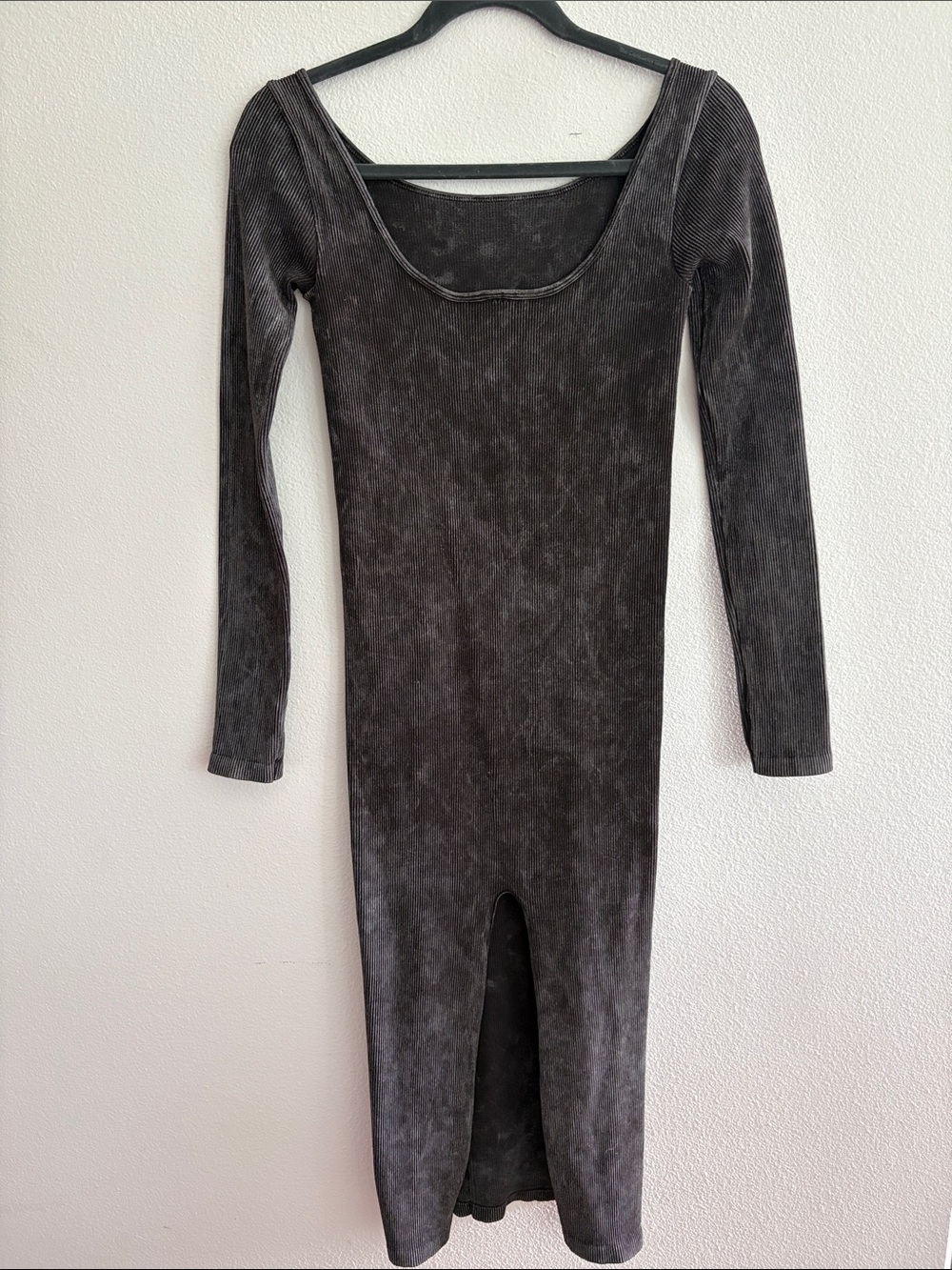 Long Sleeve Ribbed Charcoal Gray Scoop Neck Midi Dress with Front Slit